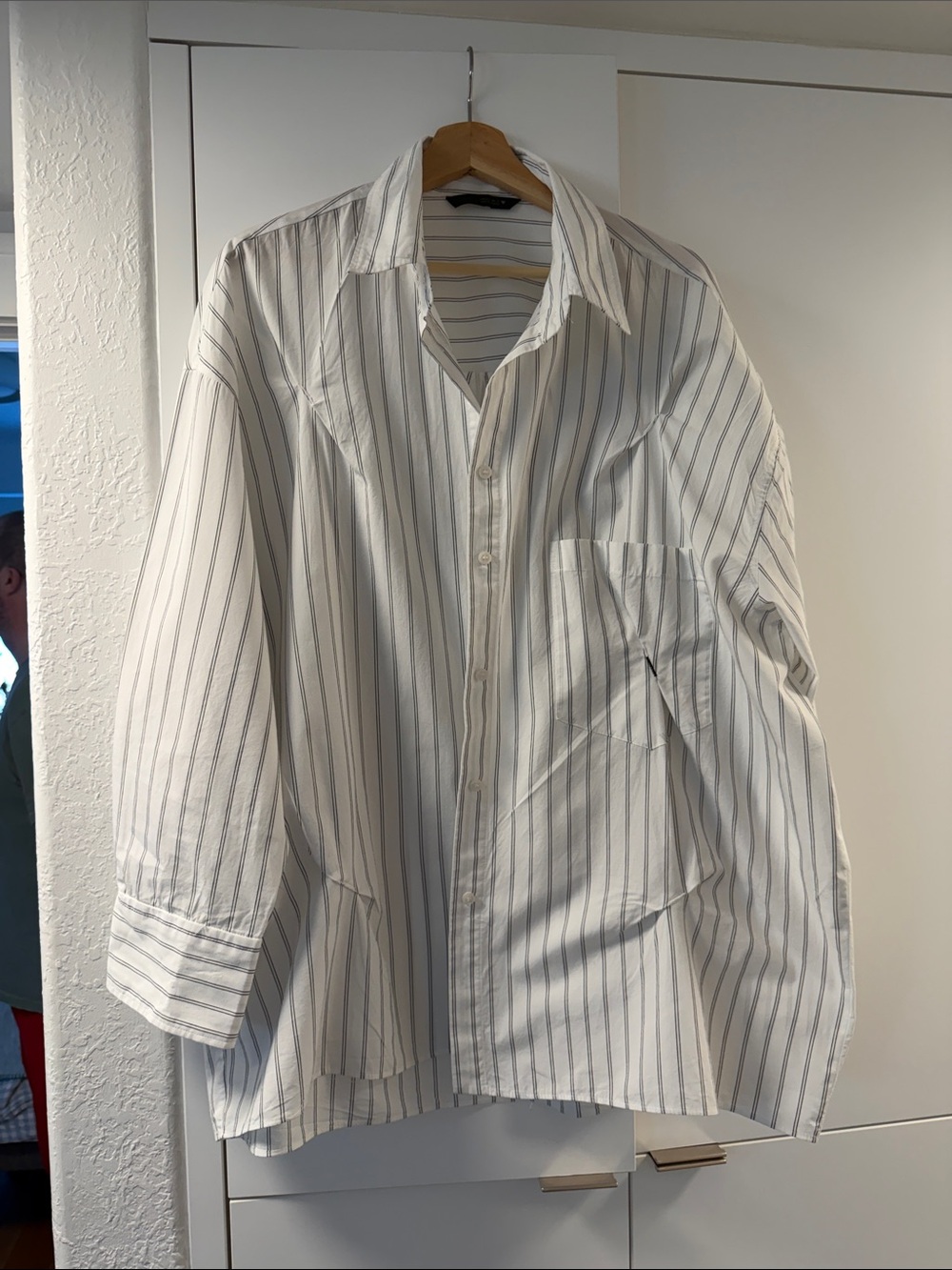 Zara White Button-Down Shirt with Gray Stripes